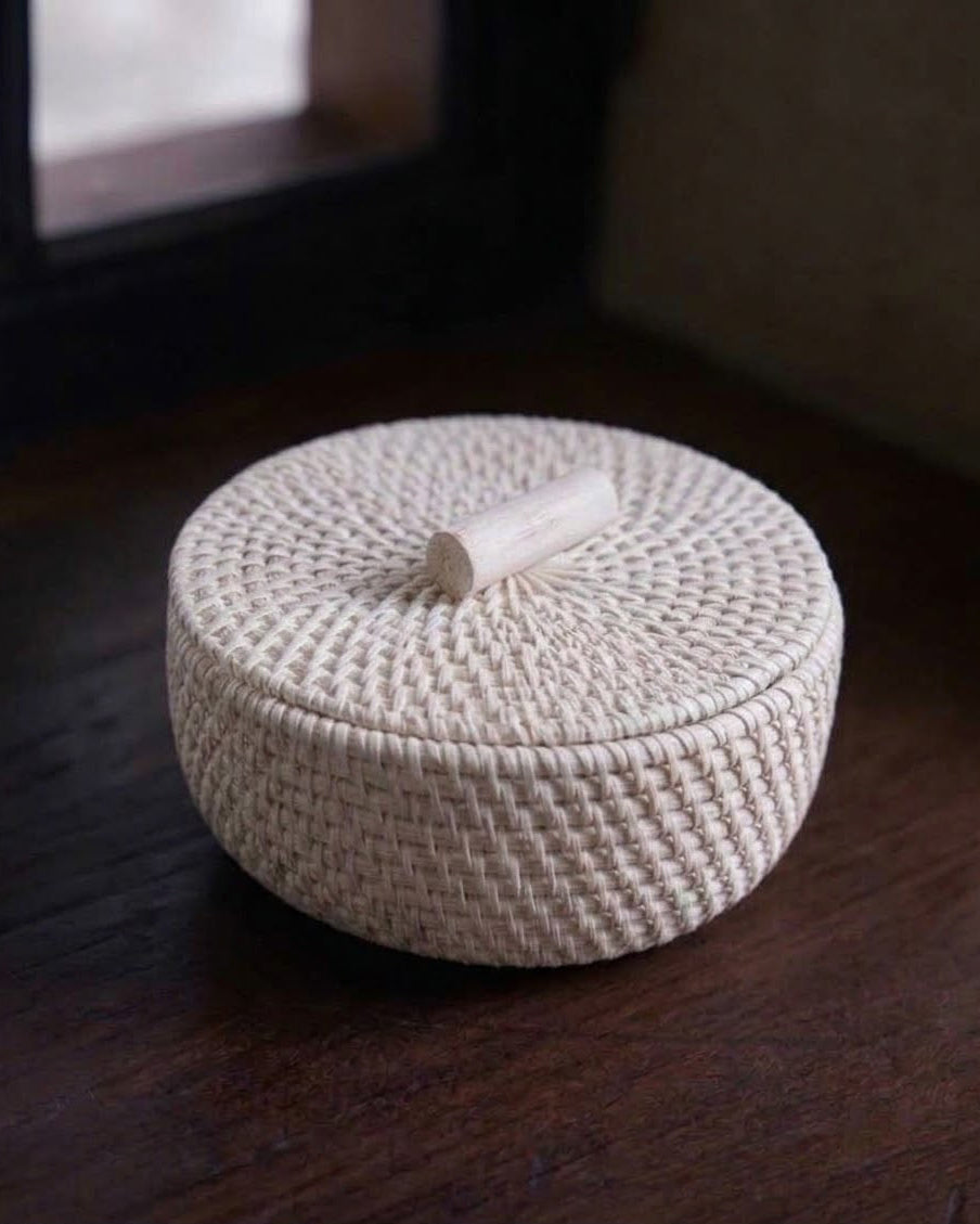Masoni Trinket Holder, handwoven rattan