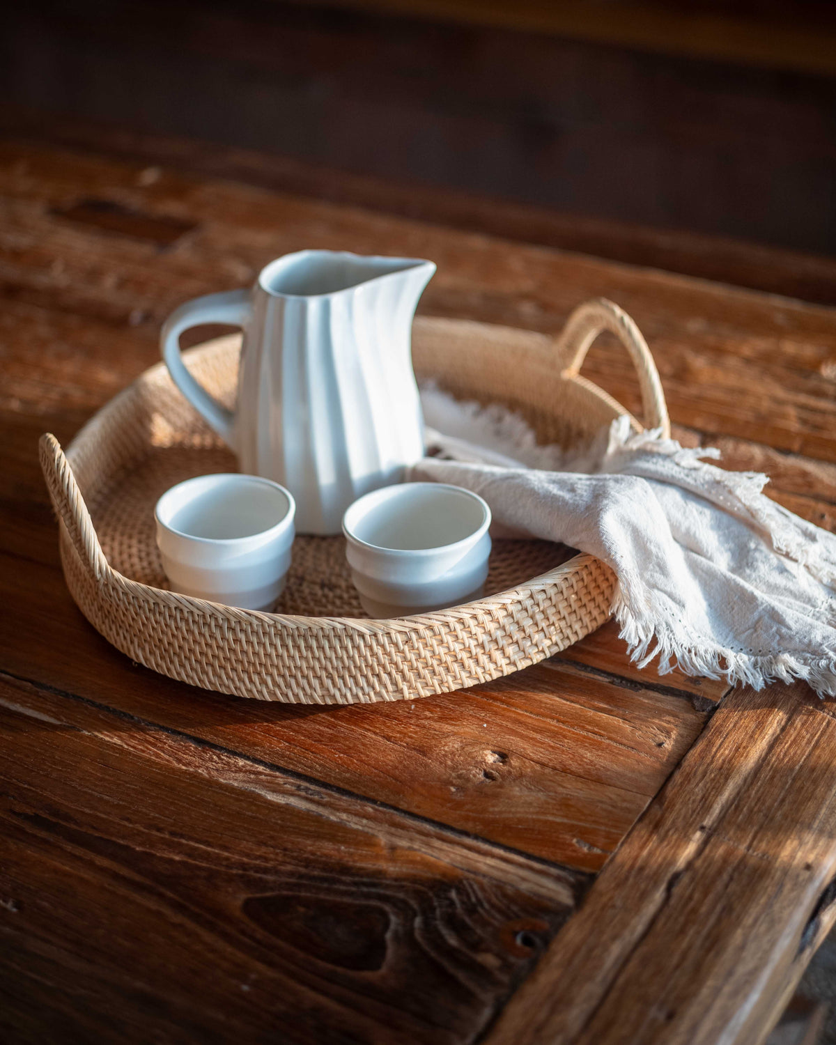 Natuna Tray in Natural, handwoven rattan
