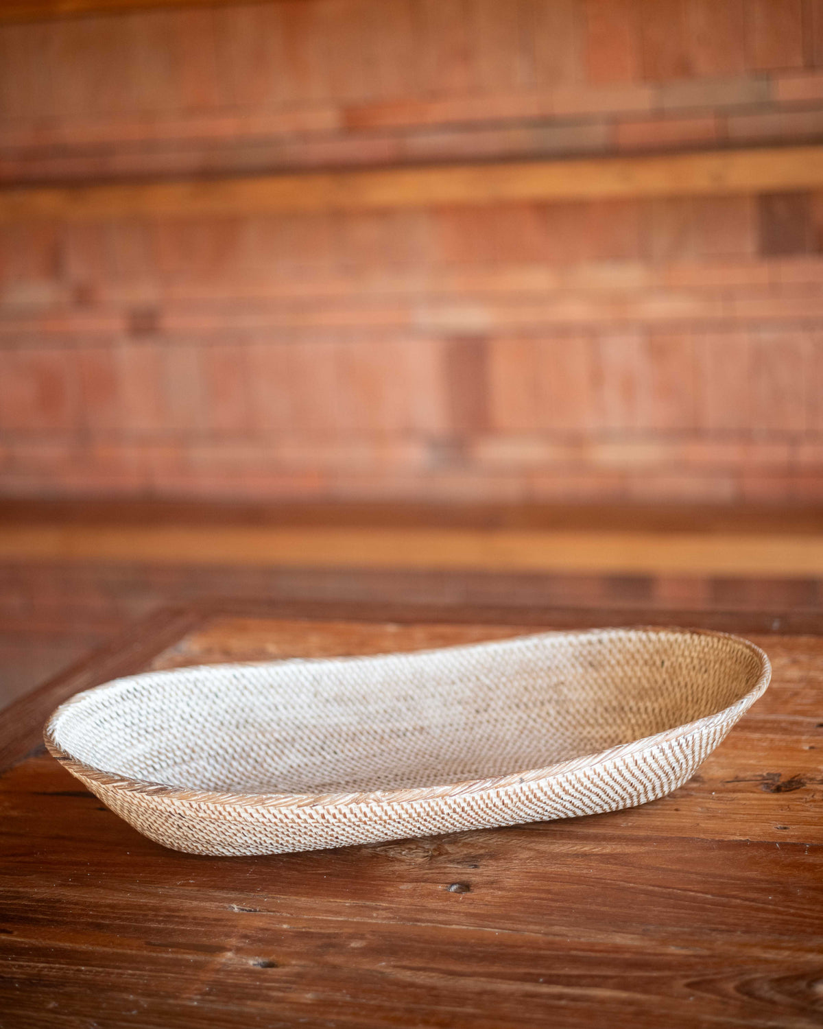 Natuna Oval Tray in White Wash, handwoven rattan