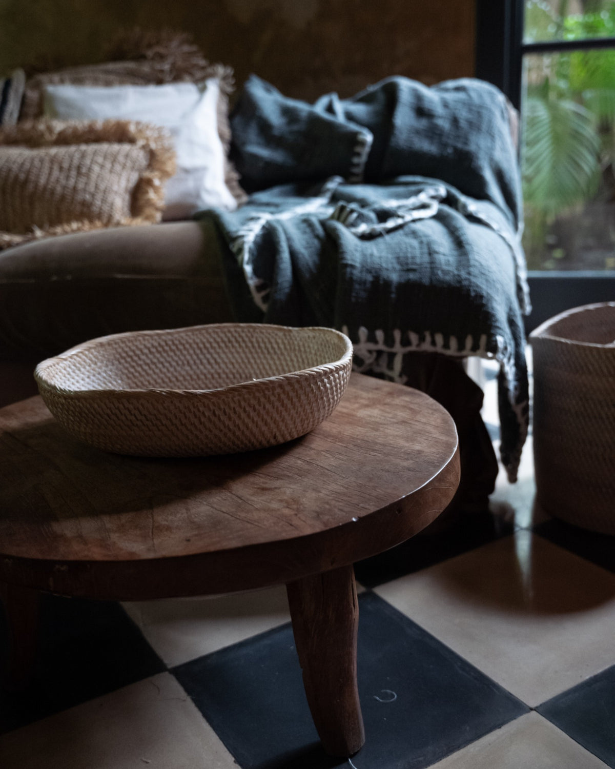 Solva Scallop Oval Bowl, handwoven rattan