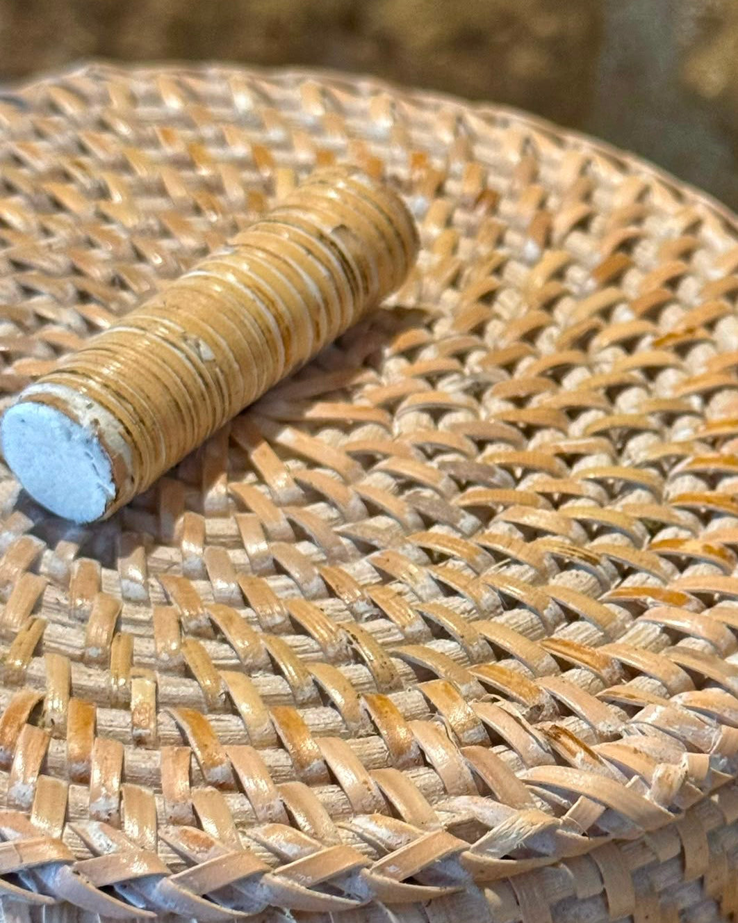 Close-up of the weave on the Masoni Trinket Holder in White Wash