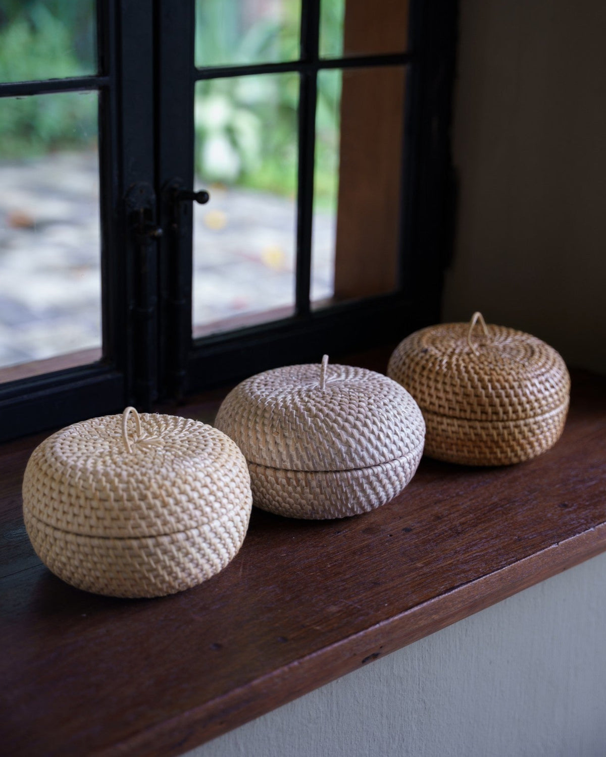 Talise Round Trinket Box with Lid, handwoven rattan